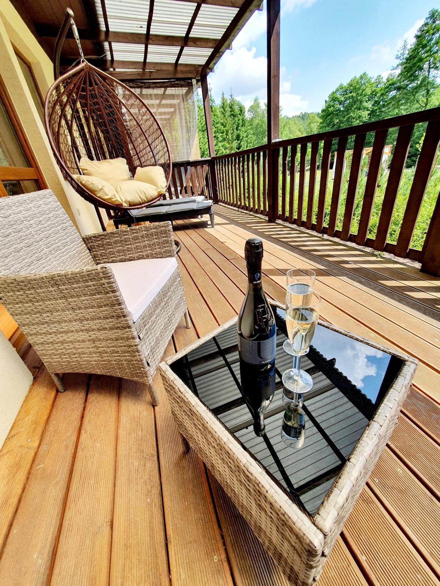 Resort Lesni Lazne Zvanovice Ngoại thất bức ảnh