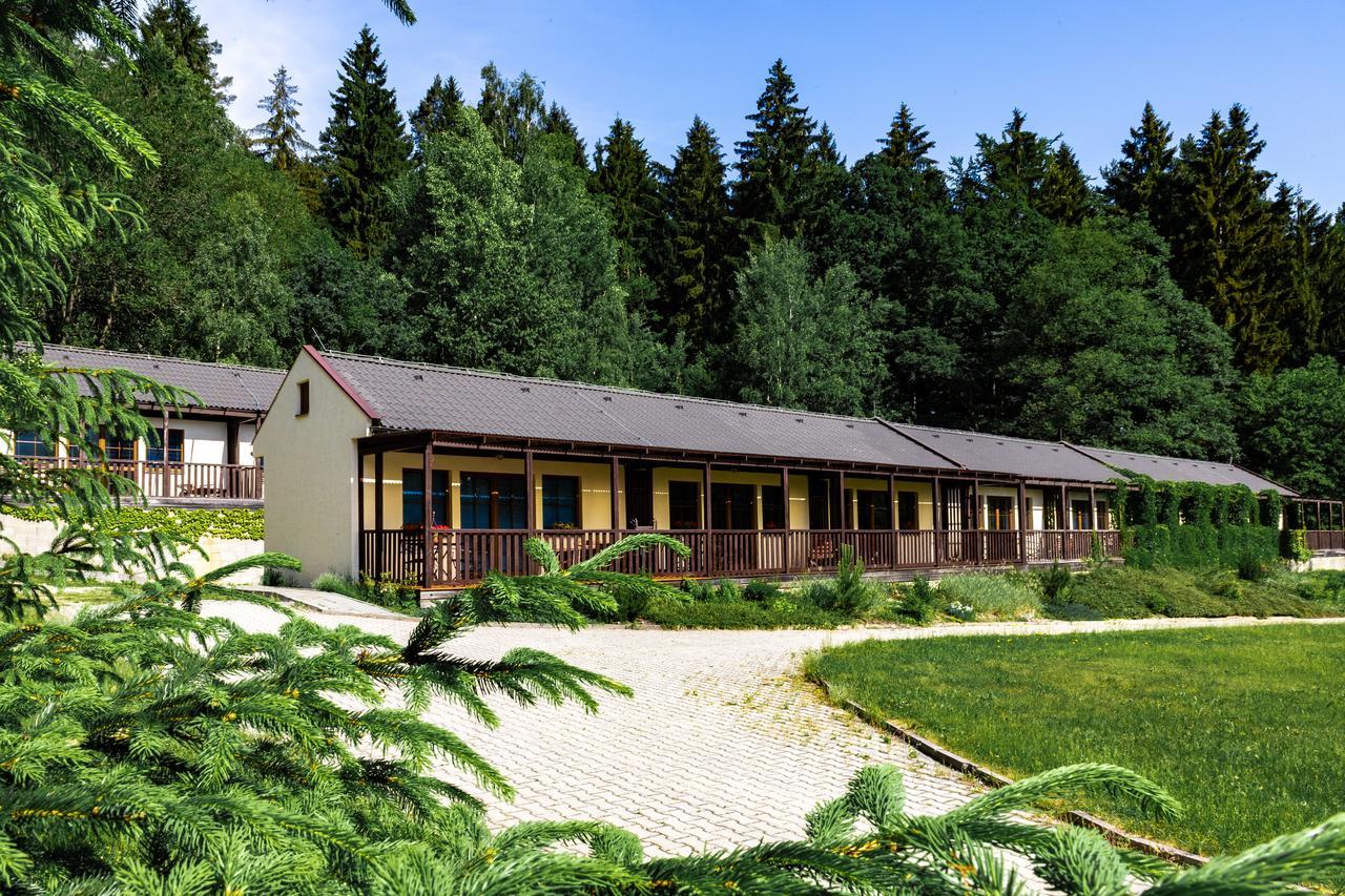 Resort Lesni Lazne Zvanovice Ngoại thất bức ảnh